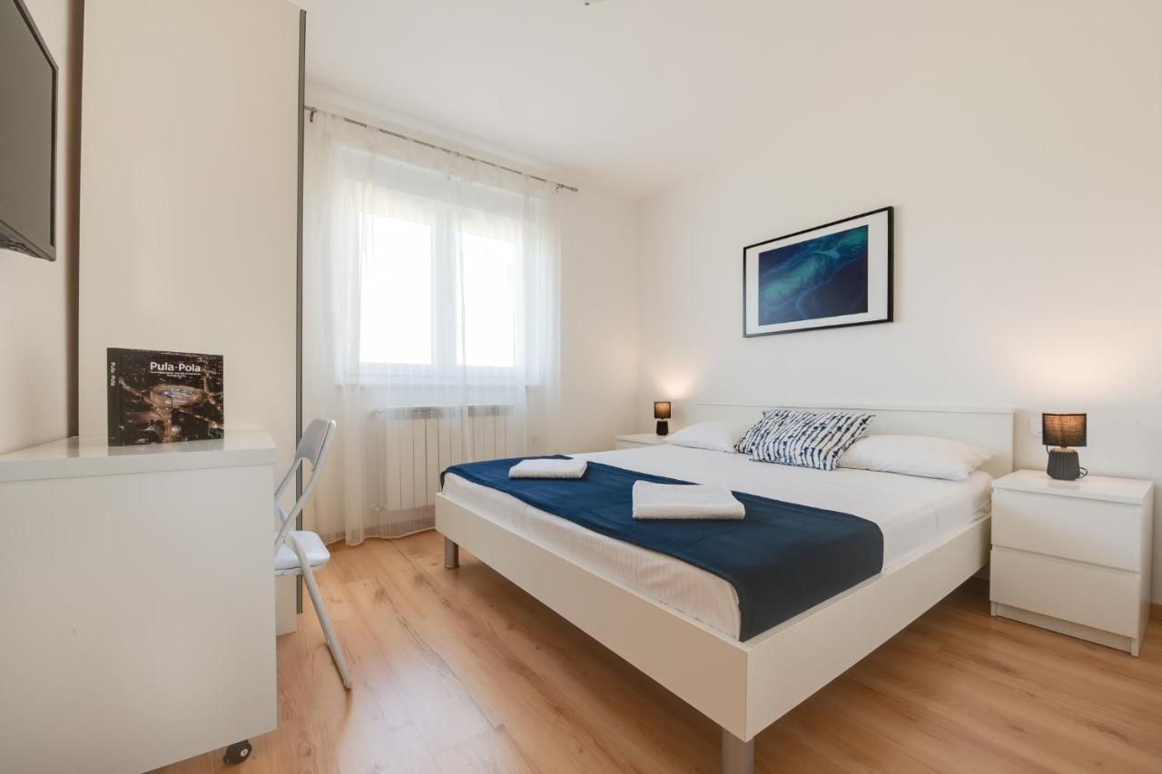 Villa Cera Pula Bagian luar foto